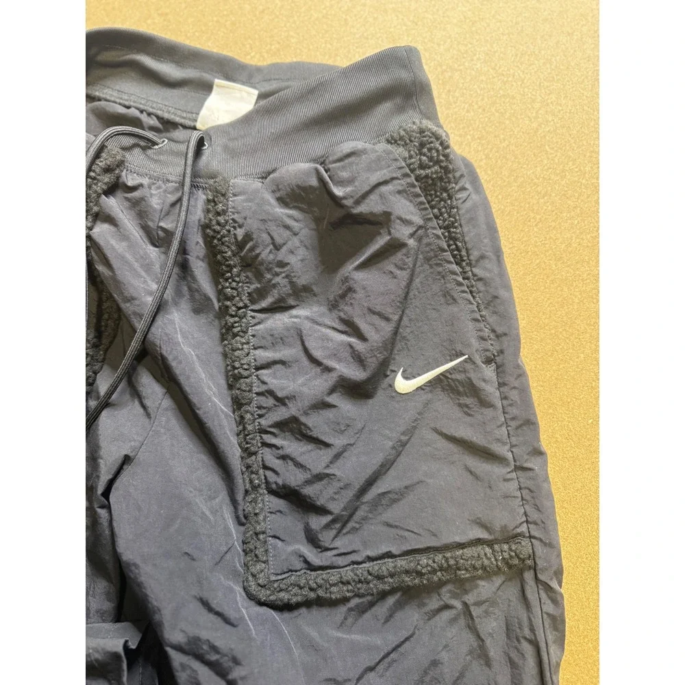 Nike Sherpa Trim Track Pants Black Athletic Joggers Women's Size S‎ $89